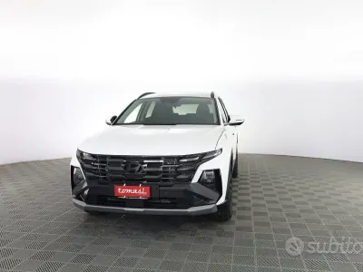 Nuova Hyundai Tucson 179 CV (131 kW) 2026 Bianco SUV