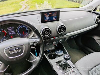 usata Audi A3 Sportback 1.6 tdi Business 110cv E6