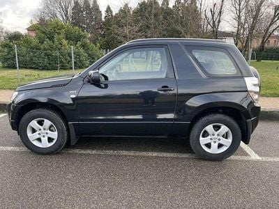 Usata Suzuki Grand Vitara 106 CV (77 kW) 2006 Nero SUV