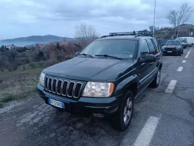 Usata Jeep Cherokee
