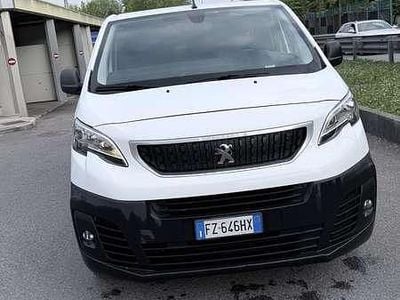 Gebraucht Peugeot Expert 128 PS (94 kW) 2019 Weiß Van
