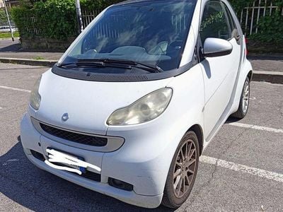 Begagnad Smart ForTwo Coupé 71 HK (52 kW) 2010 Vit Sportkupé