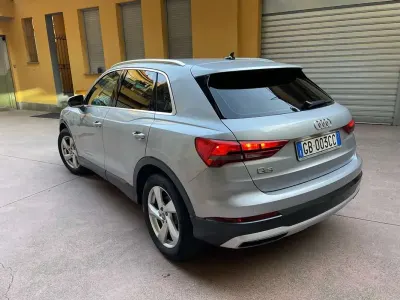 Usata Audi Q3 Advanced 150 CV (110 kW) 2020 Argento SUV