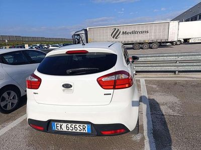 Usata Kia Rio EX 90 CV (66 kW) 2012 Berlina