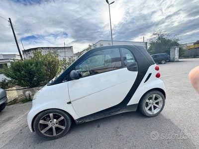 Begagnad Smart ForTwo Coupé 2010 Vit Sportkupé