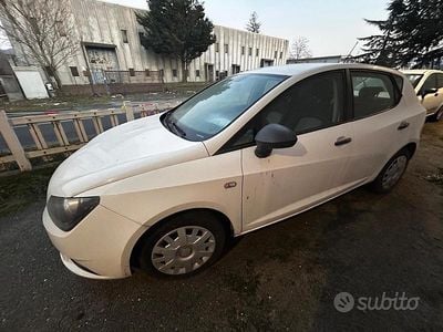 Usata Seat Ibiza ST Style 75 CV (55 kW) 2013 Bianco Station wagon