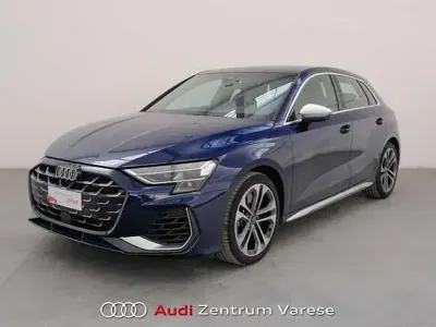 Usata Audi S3 Ambiente 333 CV (244 kW) 2024 Blu navarra Berlina
