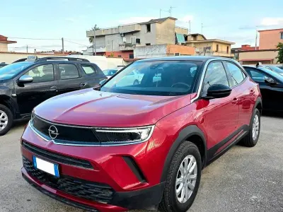 Usata Opel Mokka Elegance 101 CV (74 kW) 2022 Rosso SUV