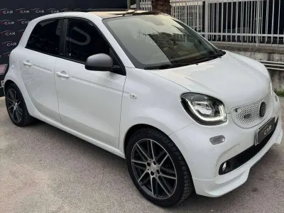 Usata Smart ForFour Brabus Xclusive 109 CV (80 kW) 2017 Bianco Utilitaria