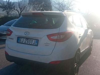 Usata Hyundai ix35 136 CV (100 kW) 2011 Bianco SUV