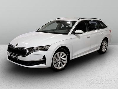 Usata Skoda Octavia Executive 150 CV (110 kW) 2024 Bianco Station wagon