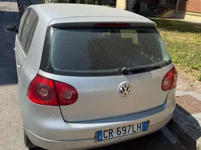 Usata VW Golf IV Comfortline 105 CV (77 kW) 2005 Berlina