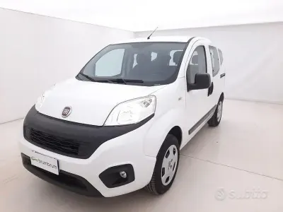 Usata Fiat Qubo Easy 77 CV (56 kW) 2018 Bianco Monovolume