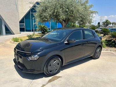 Nuova Lancia Ypsilon 101 CV (74 kW) 2025 Nero Utilitaria