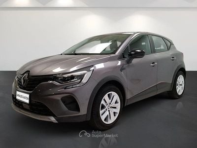 Usata Renault Captur Intens 101 CV (74 kW) 2021 Grigio SUV
