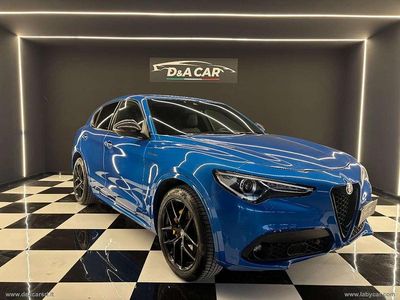 Usata Alfa Romeo Stelvio Veloce 209 CV (153 kW) 2020 Blu misano SUV