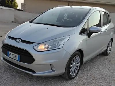 Usata Ford B-MAX Business Edition 75 CV (55 kW) 2013 Argento Monovolume