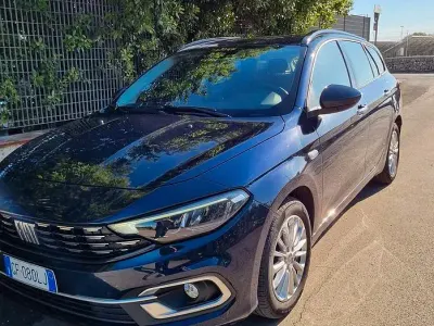 Usata Fiat Tipo Life 131 CV (96 kW) 2021 Bluazzurro Station wagon