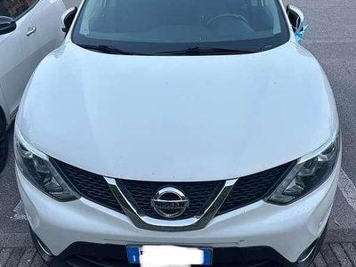 Usata 2017 Nissan Qashqai N-Connecta SUV | 10.900 € (Ottimo prezzo)