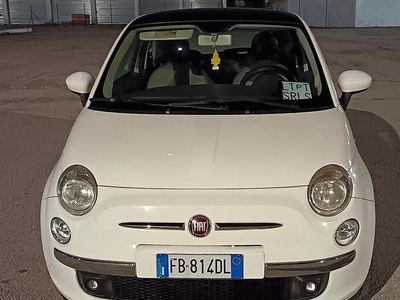 Begagnad Fiat 500 Lounge 69 HK (50 kW) 2008 Vit Sedan