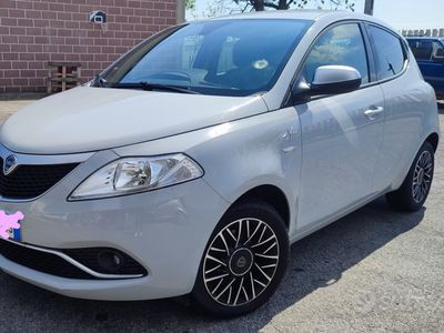 usata Lancia Ypsilon Mya