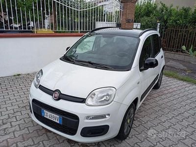 Usata Fiat Panda Lounge 69 CV (50 kW) 2014 Bianco Utilitaria