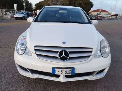 Usata Mercedes R280 190 CV (139 kW) 2009 Monovolume