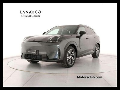 Nuova Lynk & Co 08 139 CV (102 kW) 2025 Grigio scuro SUV