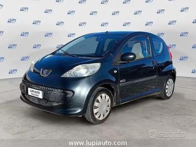 Usata Peugeot 107 Urban Move 68 CV (50 kW) 2008 Nero Utilitaria