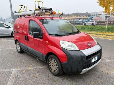 Usata Fiat Fiorino 95 CV (69 kW) 2016 Rosso pastello Monovolume