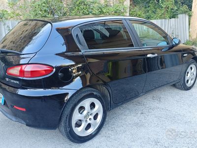 usata Alfa Romeo 147 147 1.6 16V TS (105) 5 porte Distinctive