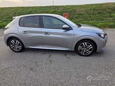 Grigio Usata 2021 Peugeot 208 Allure Utilitaria | 11.500 € (Ottimo prezzo)