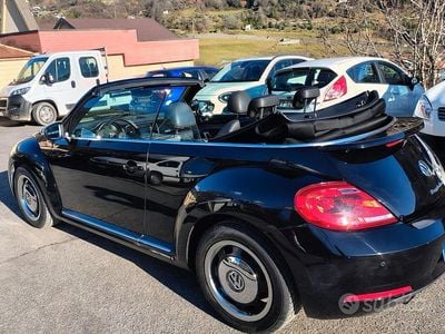 Usata VW Beetle Cabriolet Edition 105 CV (77 kW) 2013 Nero Cabrio