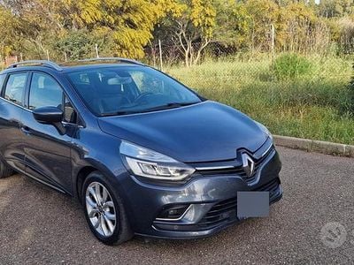 Usata Renault Clio GrandTour Intens 110 CV (80 kW) 2017 Blu Station wagon