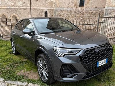 Usata Audi Q3 Sportback S-Line 150 CV (110 kW) 2024 Grigio SUV