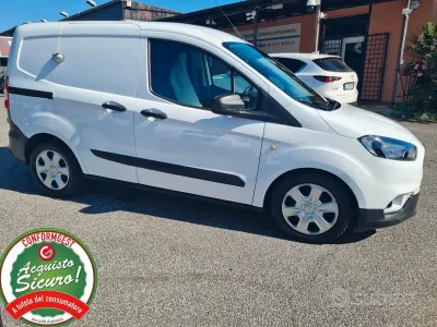 Usata Ford Transit 101 CV (74 kW) 2022 Bianco Furgone