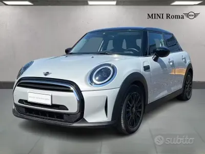 Usata Mini Cooper 136 CV (100 kW) 2022 White silver metallic Utilitaria