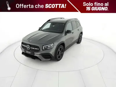 Usata Mercedes GLB200 Premium 150 CV (110 kW) 2023 Grigio SUV