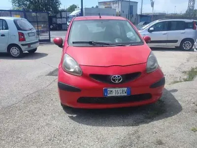 Usata Toyota Aygo Sol 68 CV (50 kW) 2007 Utilitaria
