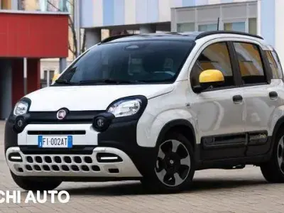 Usata Fiat Panda S 69 CV (50 kW) 2024 Giallo Utilitaria