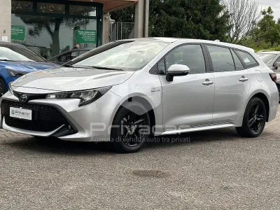 Usata Toyota Corolla Style 122 CV (89 kW) 2019 Grigio Station wagon