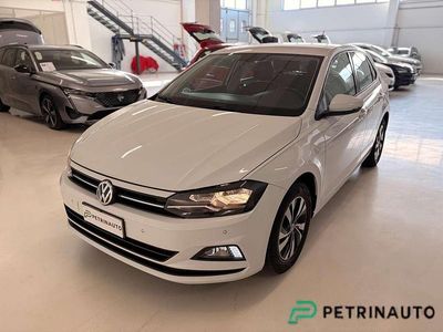 Usata VW Polo Comfortline 95 CV (69 kW) 2018 Bianco pastello Utilitaria