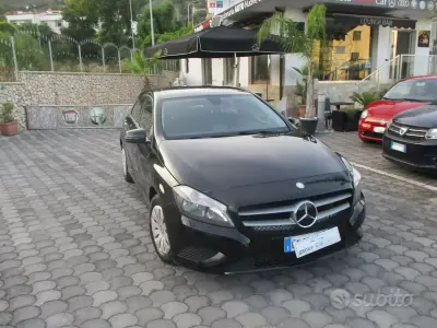 Usata Mercedes A180 Edition 109 CV (80 kW) 2015 Nero Berlina