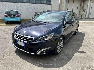 Usata Peugeot 308 Active 115 CV (84 kW) 2014 Blu Station wagon