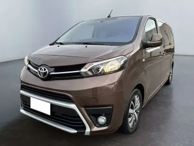 Gebraucht Toyota Proace Verso Executive 144 PS (105 kW) 2024 Other Kombi