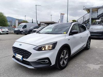 Usata Ford Focus Active 125 CV (91 kW) 2019 Bianco Berlina