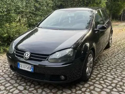 Usata VW Golf IV Sportline 116 CV (85 kW) 2004 Berlina