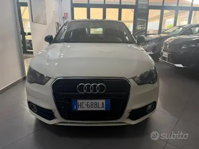 Usata Audi A1 Admired 86 CV (63 kW) 2014 Bianco Utilitaria