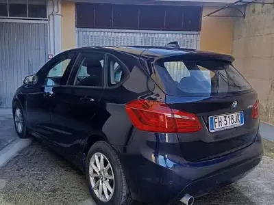 Usata BMW 216 Active Tourer Advantage 116 CV (85 kW) 2017 Blu/azzurro Monovolume