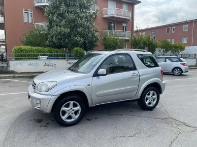 Occasion Toyota RAV4 Sol 150 ch (110 kW) 2003 Argent SUV